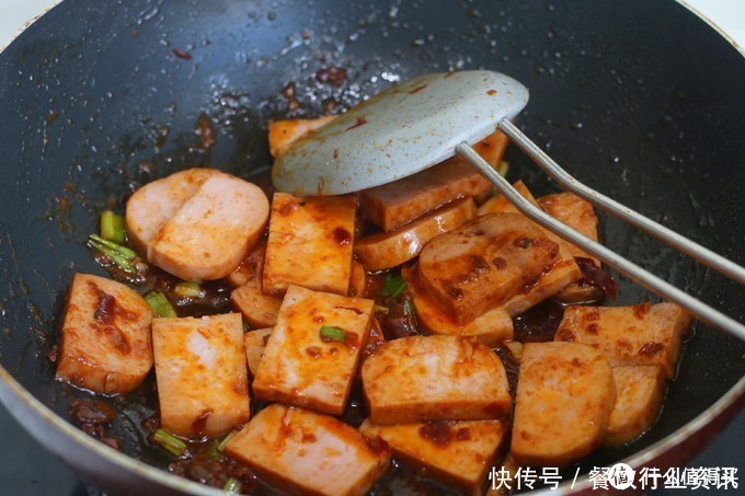 这菜我家常吃,每周做几次,次次吃不腻