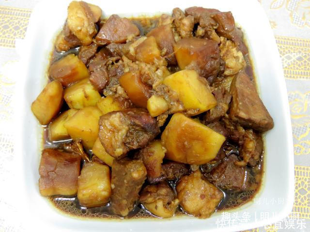 住校的大宝回家，四道菜丰盛不奢侈，老公难道二宝是抱养的