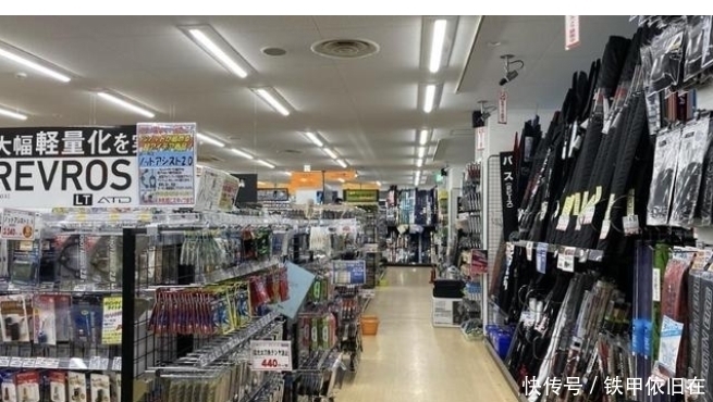 消费者|这一暴利行业没被电商击败,利润高达200%,消费者知情还甘愿买单