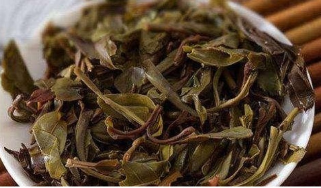 满枝|3种“垃圾”用来养花，不黄叶烂根，花卉蹭蹭长，花开满枝！