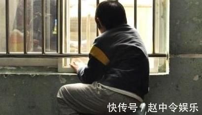 小事|真正毁掉孩子的,不是贫穷,也不是打骂和责罚,而是这件小事