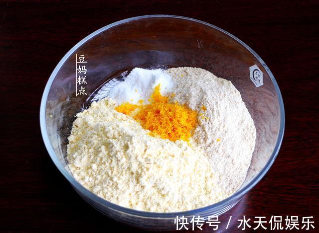 无油无糖，还不用揉面！这款粗粮面包，简单快手，健康又味美