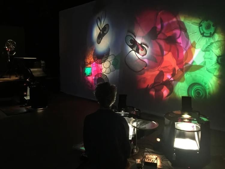 光影$用生活点亮艺术世界，奇幻的“尼伯龙根世界”，带你来一场光影探险！