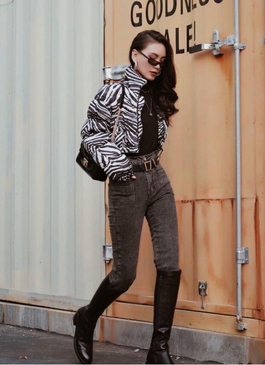 小姐姐|羽绒服怎么穿才时髦?建议“越短越好”,160cm小个子有救了