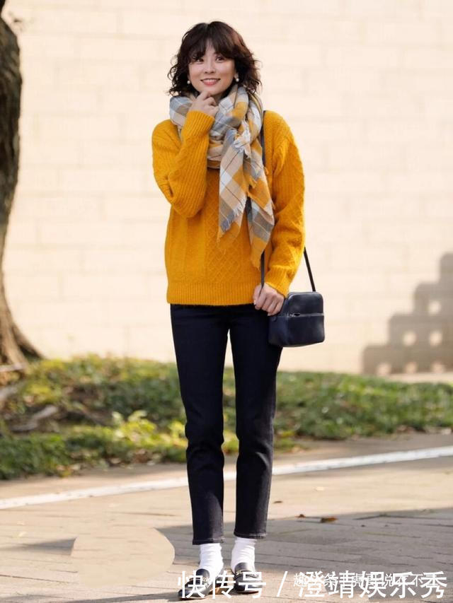 早秋40女人别总穿“老头衫”,你需要优雅质感,日本博主来教你