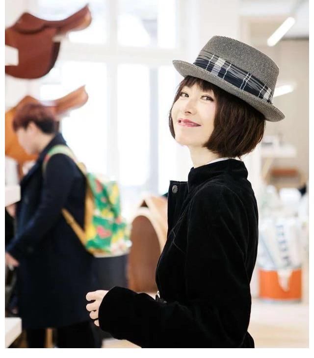 51岁的鲁豫就是牛,从容淡定,玩转人生