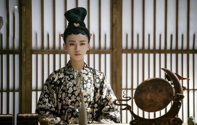 有人|除武则天、慈禧以外,还有一个女人能跟她们媲美,并且很少有人骂