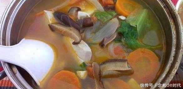 煮肉出的浮沫,是脏东西还是精华?要不要撇去?大多数人都错了