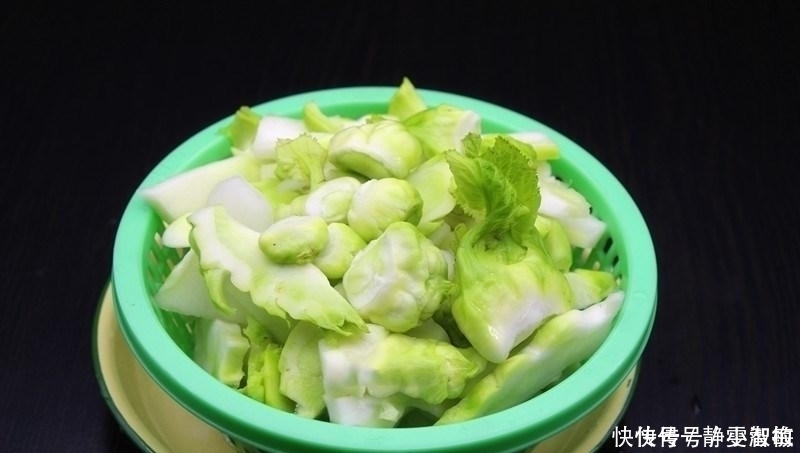 這菜對眼睛好,孩子常吃能護眼,就是有些貴,但有條件要多吃