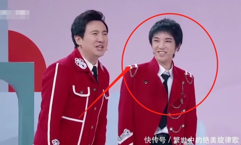 节目 有种“避嫌”叫华晨宇，当关晓彤索求抱抱时，他的做法堪称高情商