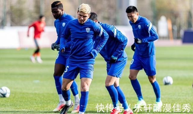 海港|無獨有偶！兩大中超雇傭軍雙雙被摁著摩擦 有錢不一定買來成績