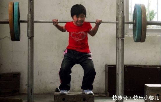 生长发育|运动能帮助孩子长高?有4类运动不着急,会影响孩子发育