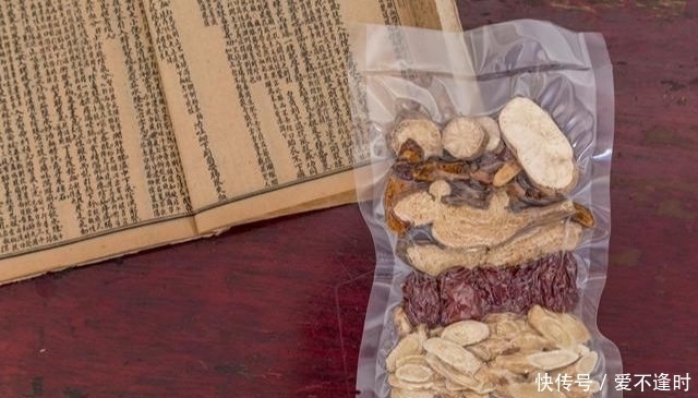 今天才知道,黄芪不能随便泡水喝,为了健康,牢记3点,别再犯错