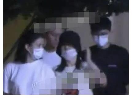 謝娜|手機(jī)二公主有恃無恐？中年男星潛規(guī)則未遂？和頌欠肖戰(zhàn)人情？