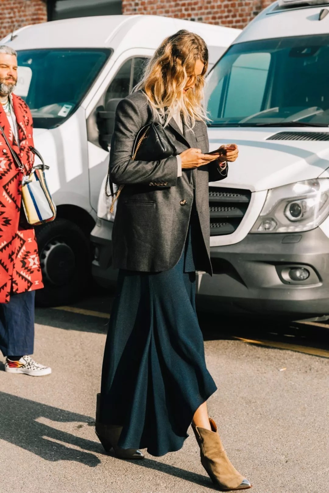 西装+裙子=早秋最in穿法,好看爆了!