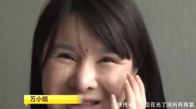 整容的代价：女子花27万却越整越丑，假胸挨着锁骨，笑起来瘆人