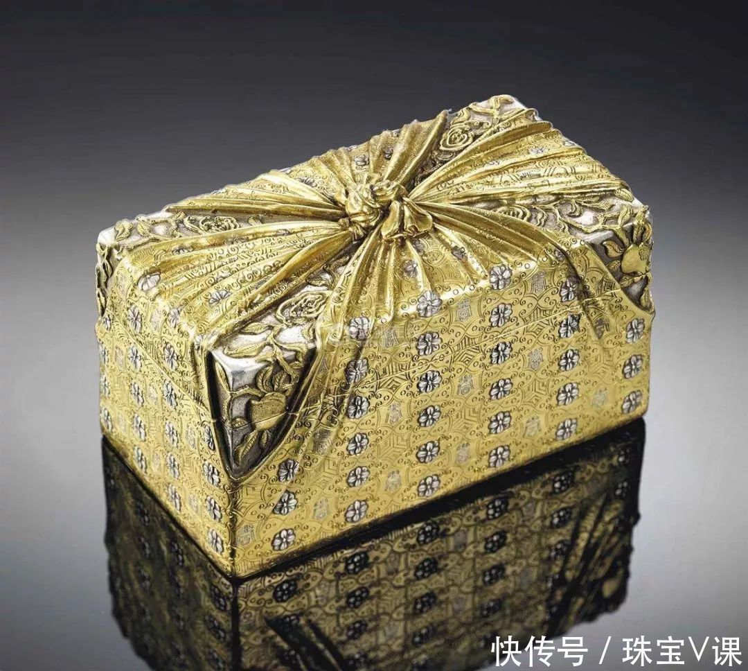 说女人戴了硬银会出事?今天告诉你真相