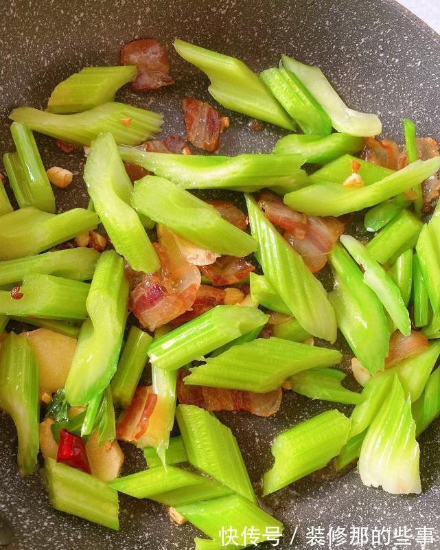 好吃|鲜爽可口的西芹炒肉,好吃可口,营养美味