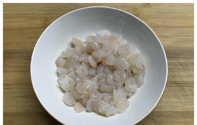虾仁|孩子爱吃的菜，我从不手软，再贵也要买，营养丰富增强免疫力