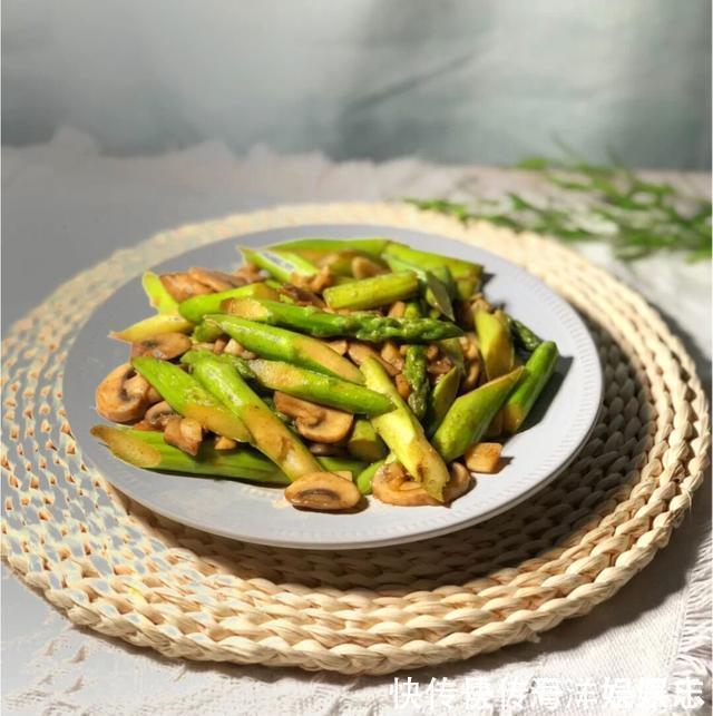 白笋|它，有“蔬菜之王”的美称，炒一炒就出锅，清爽可口，好吃不胖