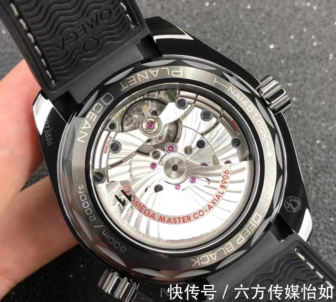 底盖|VS厂欧米茄海马深海之黑和深海之王哪个更值得入手?