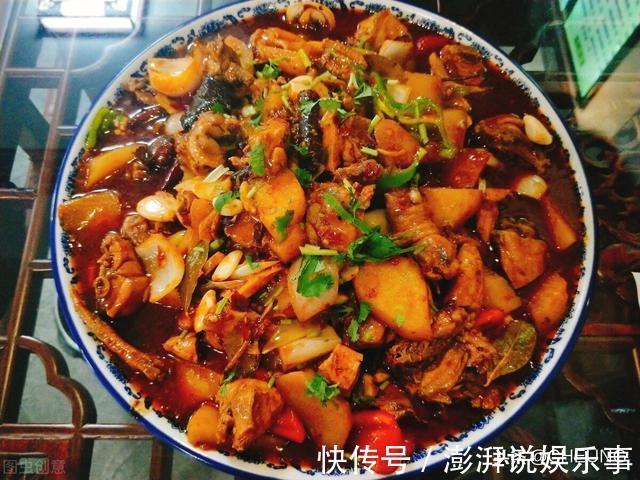 大盘鸡|美味大盘鸡，香辣入味口感软嫩，超下饭的家常菜，做法简单的美食