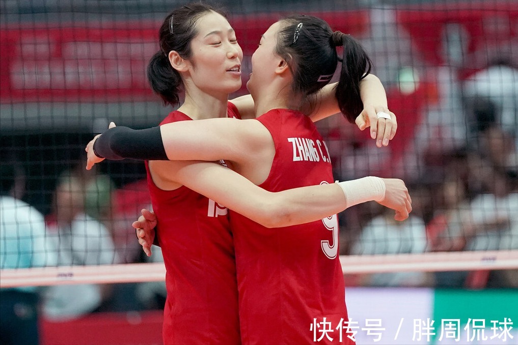 中国女排|张常宁术后恢复训练,郎平欣慰,朱婷感动,中国女排将重返巅峰