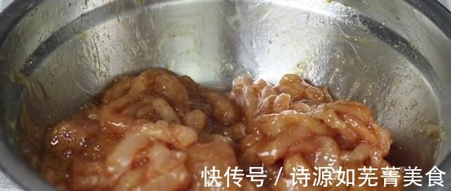 脆嫩|炒蒜苔里时，切记不要直接下锅，多加2步，出锅脆嫩又入味太香了！