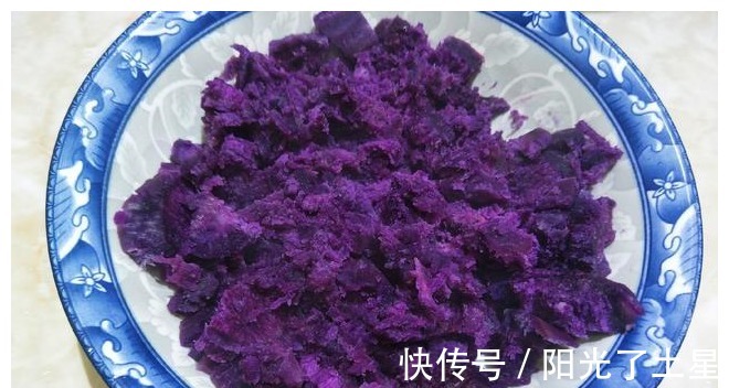 小球|立秋到了,2样主食一起蒸,既低脂又防秋燥,看着就有食欲!