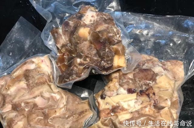  火锅|潮汕牛肉火锅最稀有的部位，一头牛就两根，口感太嫩了