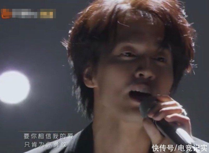 哥哥们|《披荆斩棘的哥哥》开播，33位男神同台，主持人还是《浪姐》成员