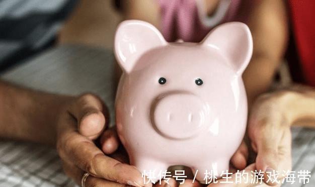 偷钱|孩子总是偷过钱?父母记住这几点,钱再也不会少