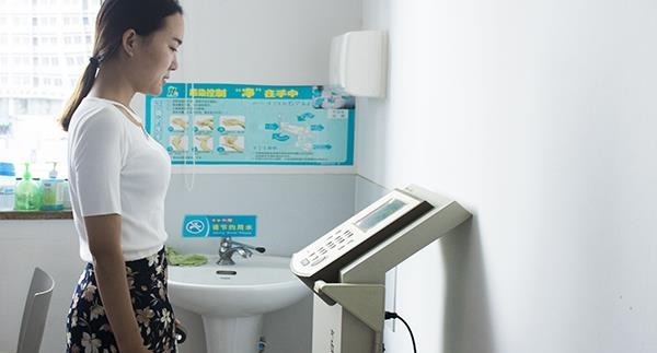 癌细胞|80症,在术后3年有复发风险,癌症复发时,身体有何提示