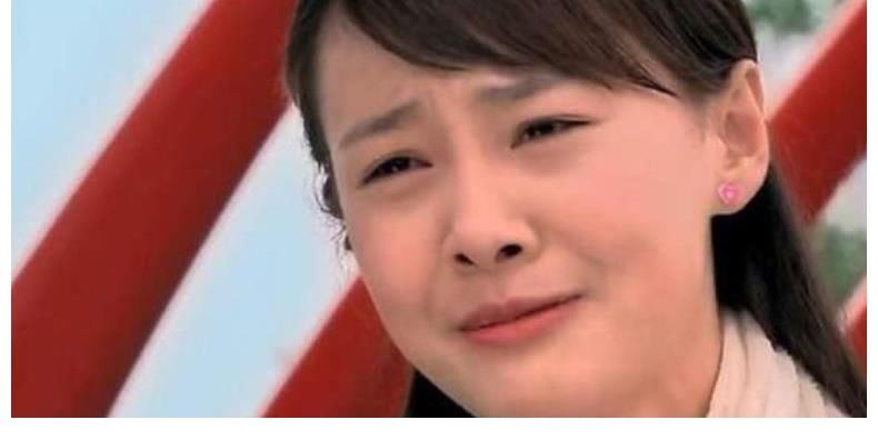 张恒装可怜?早年穿异国军装照被扒,得知真实原因后也不敢苟同!