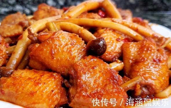 研究人员|鸡肉不能吃了专家指出吃鸡更易患以下三种疾病,你还敢不敢吃