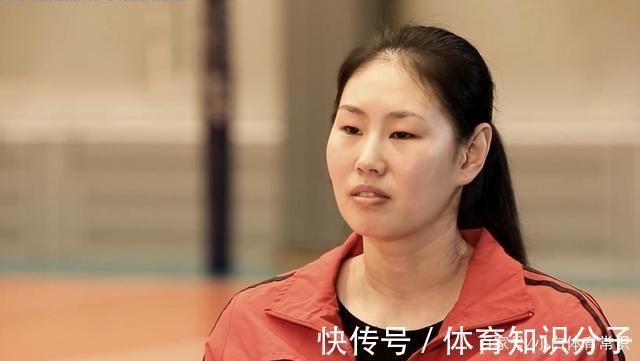 女排|女排青铜一代落下帷幕，新老队员面临交替，主教练却仍未确定