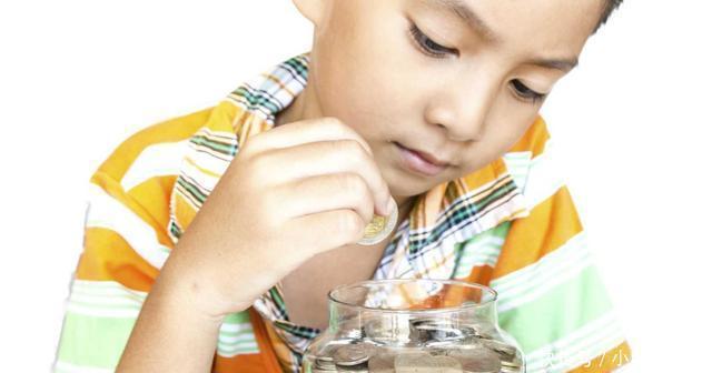 橡皮|孩子上学期间很“烧钱”的3种文具,不买还不行,尤其是第二种!