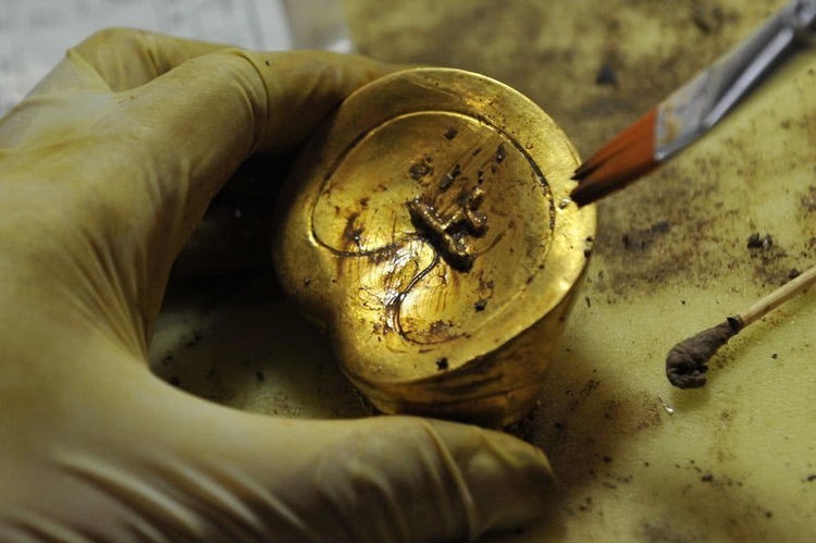 秦始皇太贪婪,竟然把秦代国库放进地宫,考古核磁探测发现巨量钱币