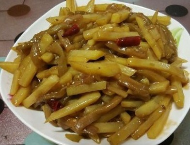 毒素|土豆和它一起炒,每天来一盘,排毒素清垃圾,腰细了,肌肤更嫩滑