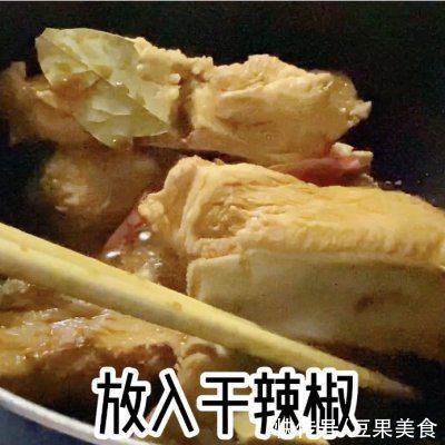 不需要高压锅就能软烂脱骨的炖排骨