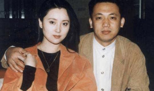  娇妻|“林黛玉”病逝13年，陪她出家的丈夫还俗再婚，娇妻样貌成焦点