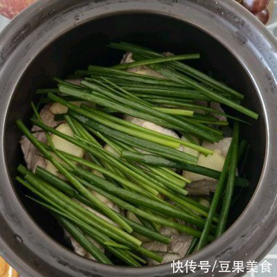 做法|东坡肉的经典做法，不会你就Out了