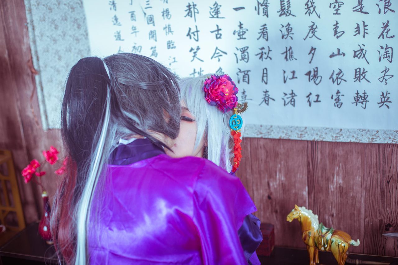 洛天依cosplay 三千世界鸦杀尽