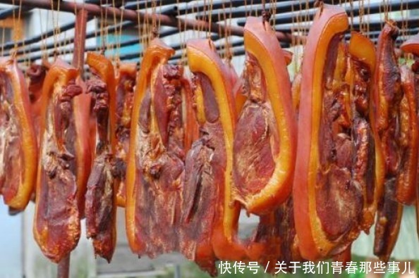 炒腊肉又干又硬?错在第1步,下锅前多做1步,香软有嚼劲,真好吃