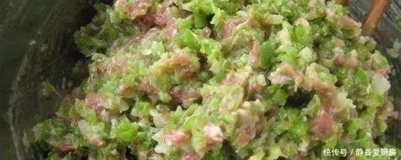 搅拌|秋天吃这种饺子正好,比韭菜肉好吃,还不长胖,一次40个不过瘾