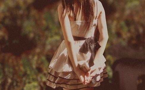 蓝梦$人过五十,学会隐藏这三句话,才能越过越顺心