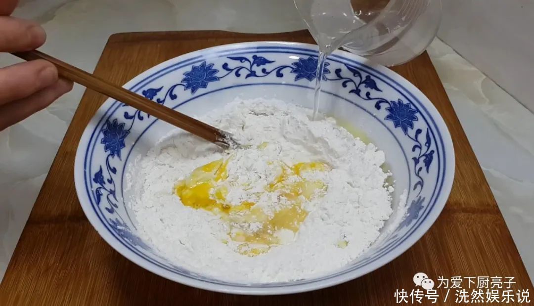 不刷油|饼干这么做太香了,不用烤箱不刷油,松软又香酥,学会都能开店了