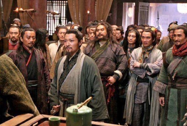 晁盖!宋江聚义厅上排座次,公孙胜看清楚后,扭头离去,梁山自此无兄弟