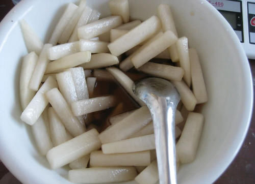 腌萝卜时，不要只加盐杀水，告诉你正确方法，萝卜又香又脆