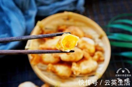 冬天,试试红薯的新吃法,酥脆香甜,花钱不多,一口一个真过瘾